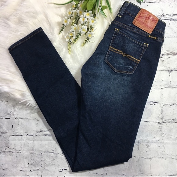 lucky brand dark wash jeans